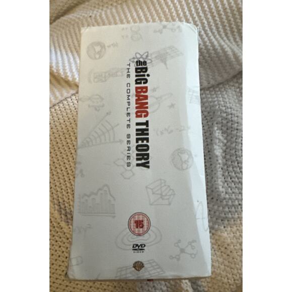 The Big Bang Theory: The Complete Series - DVD Box Set - Region 2 - Complete - Picture 3 of 10